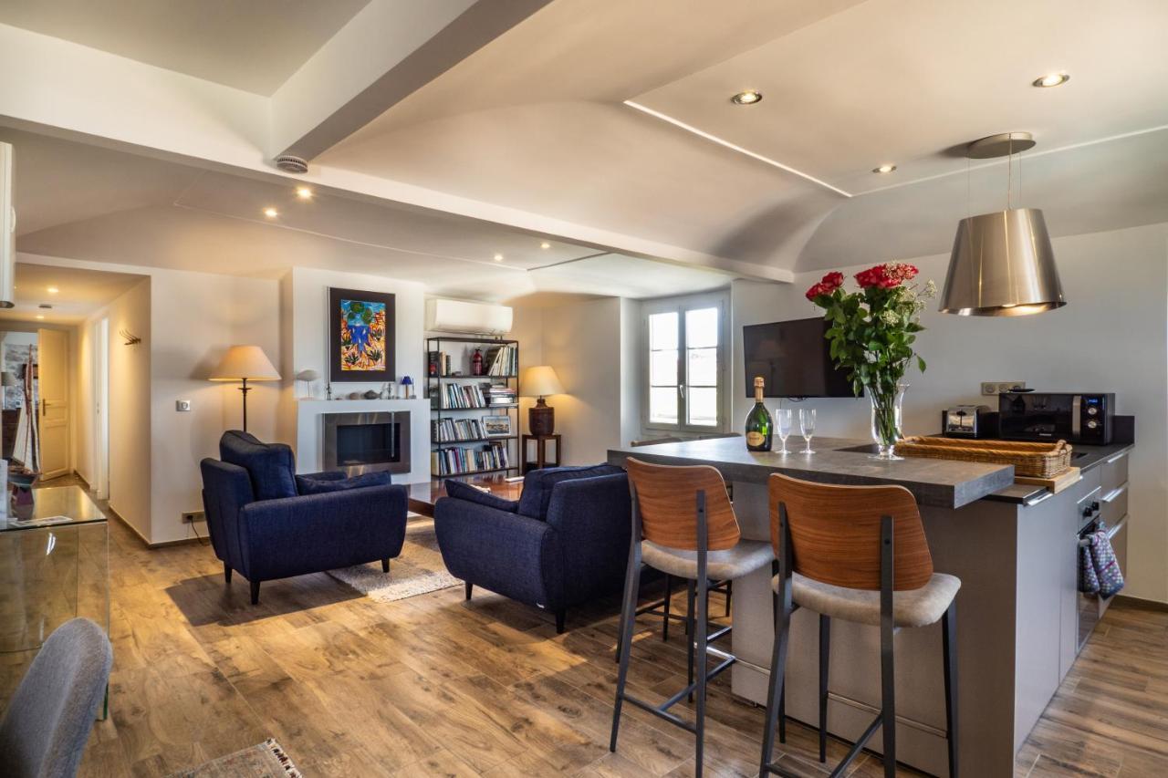 Charmant Appartement Spacieux Pour 6P Vue Mer Vieil Antibes Bagian luar foto